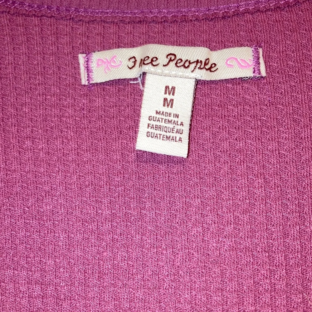 FREE PEOPLE Santa Clara Cotton Thermal V Neck Mulberry Top Womens Medium